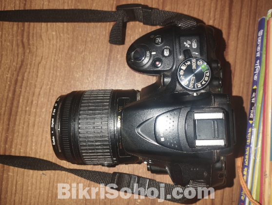 Nikkon 5300d body with 18-55mm lense